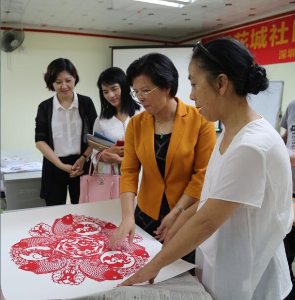 调研社区妇女儿童之家项目