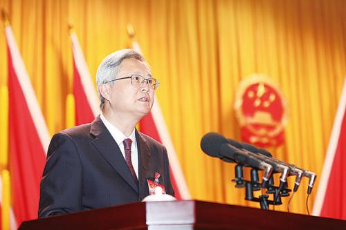 龙岗区七届人大六次会议举行第二次全体会议