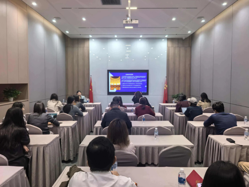 2. 坂田街道开展涉外法律专题讲座.jpg