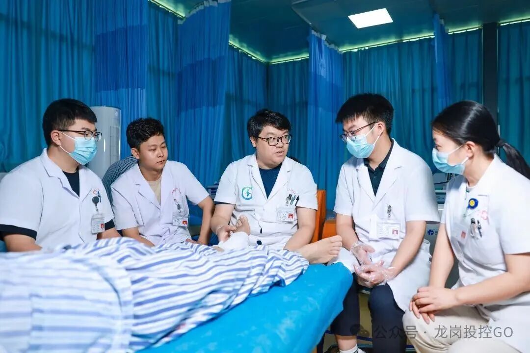 20260331首批签约入住！龙岗投控集团合作项目-深业颐居・龙岗六院医养中心开启幸福颐养新篇章-2.jpg